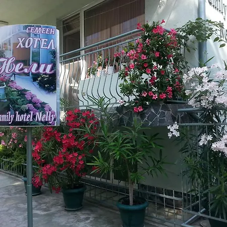 Hotel Nely Family *