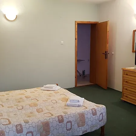 Nely Family Hotel Pomorie