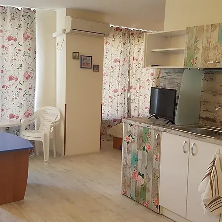 Hotel Nely Family Pomorie